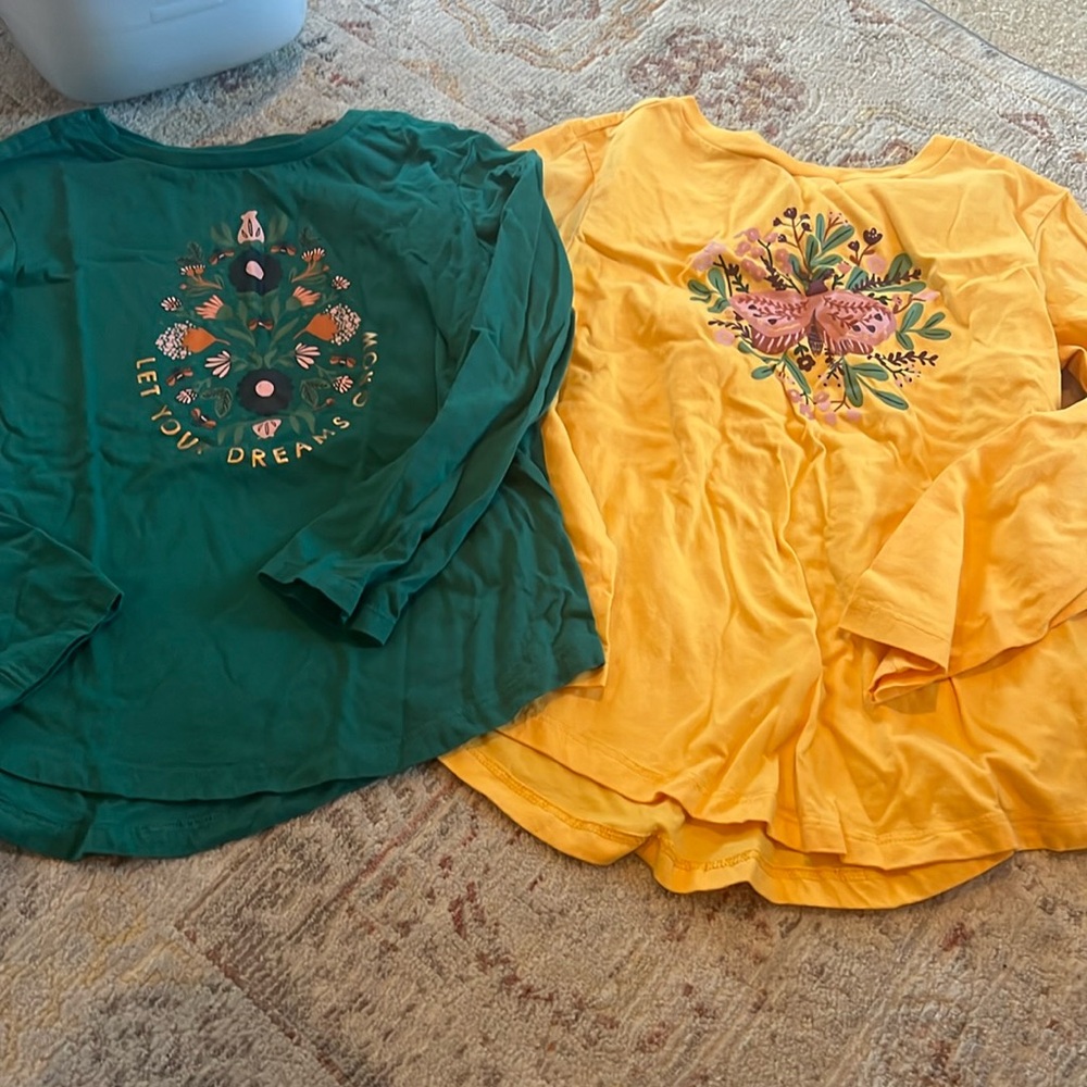2 long sleeve dip tees size 6/7 & 8/10
